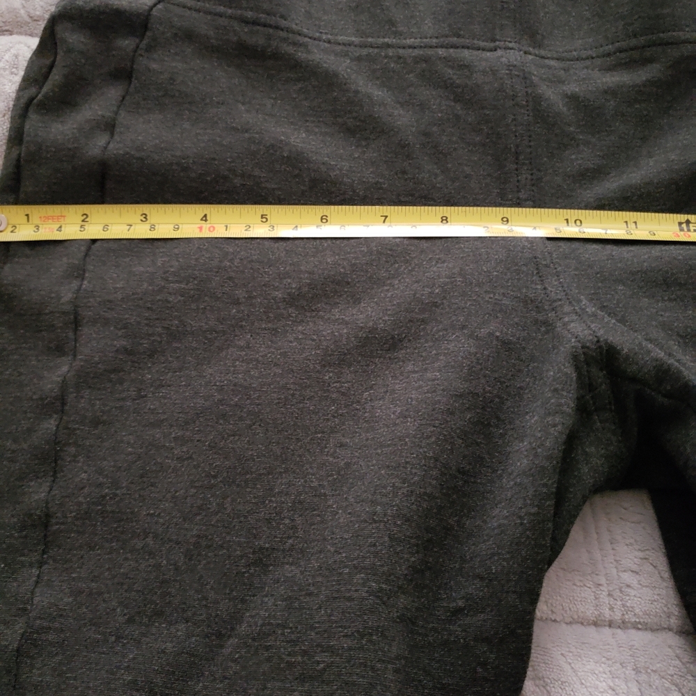 ❤Loft Capris - Picture 5 of 9